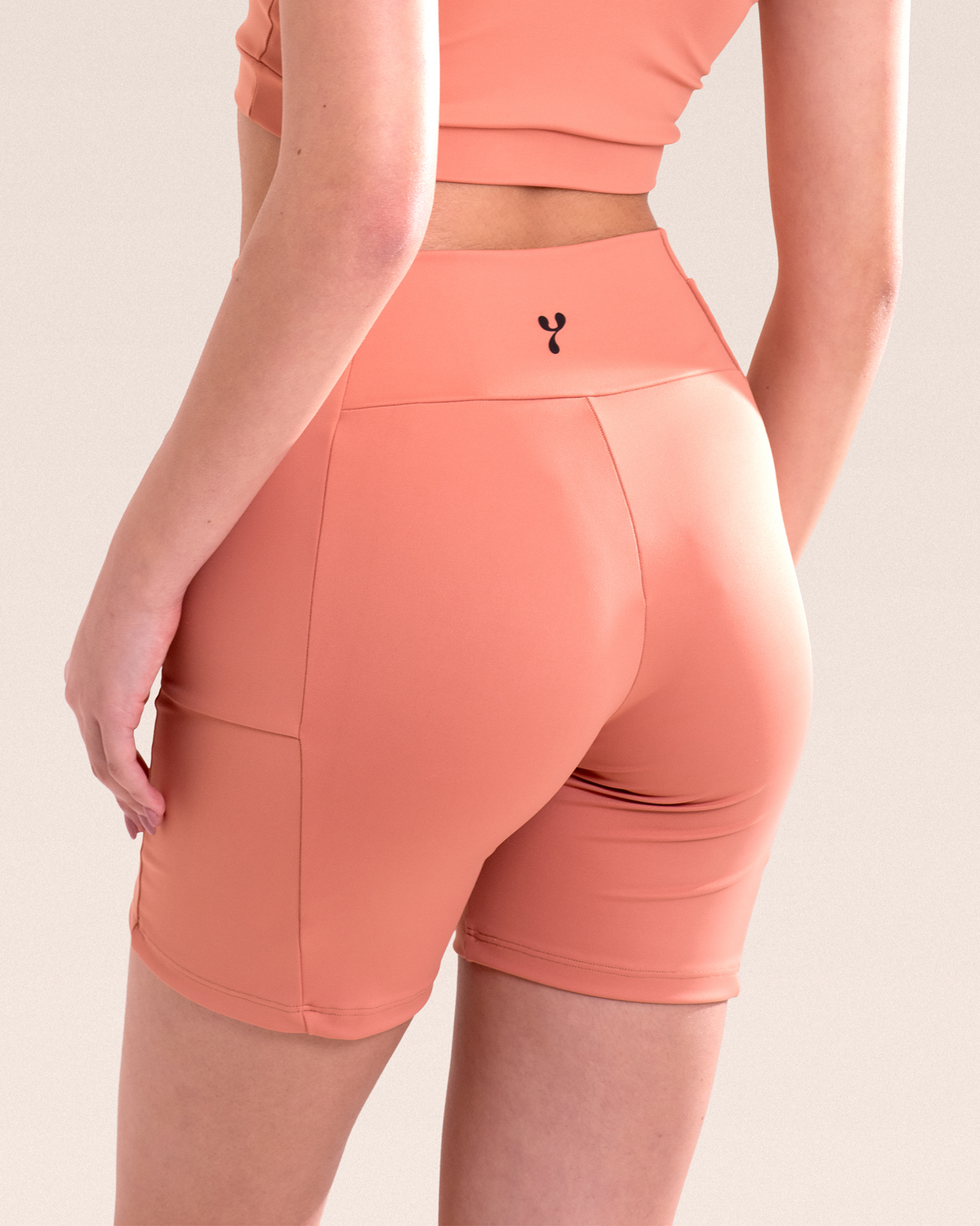 Short Legging Fitness Com Bolso Sem Costura No Gancho