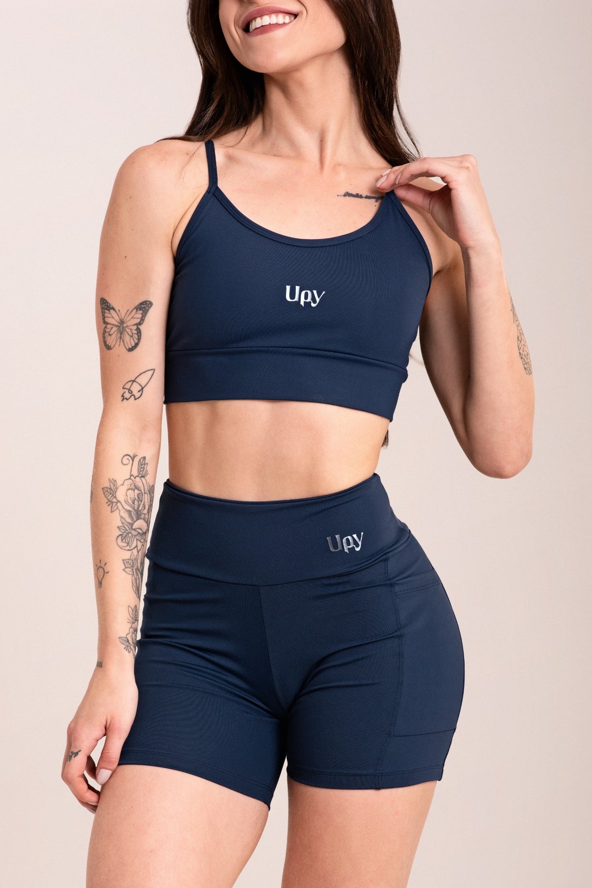 Top Larissa