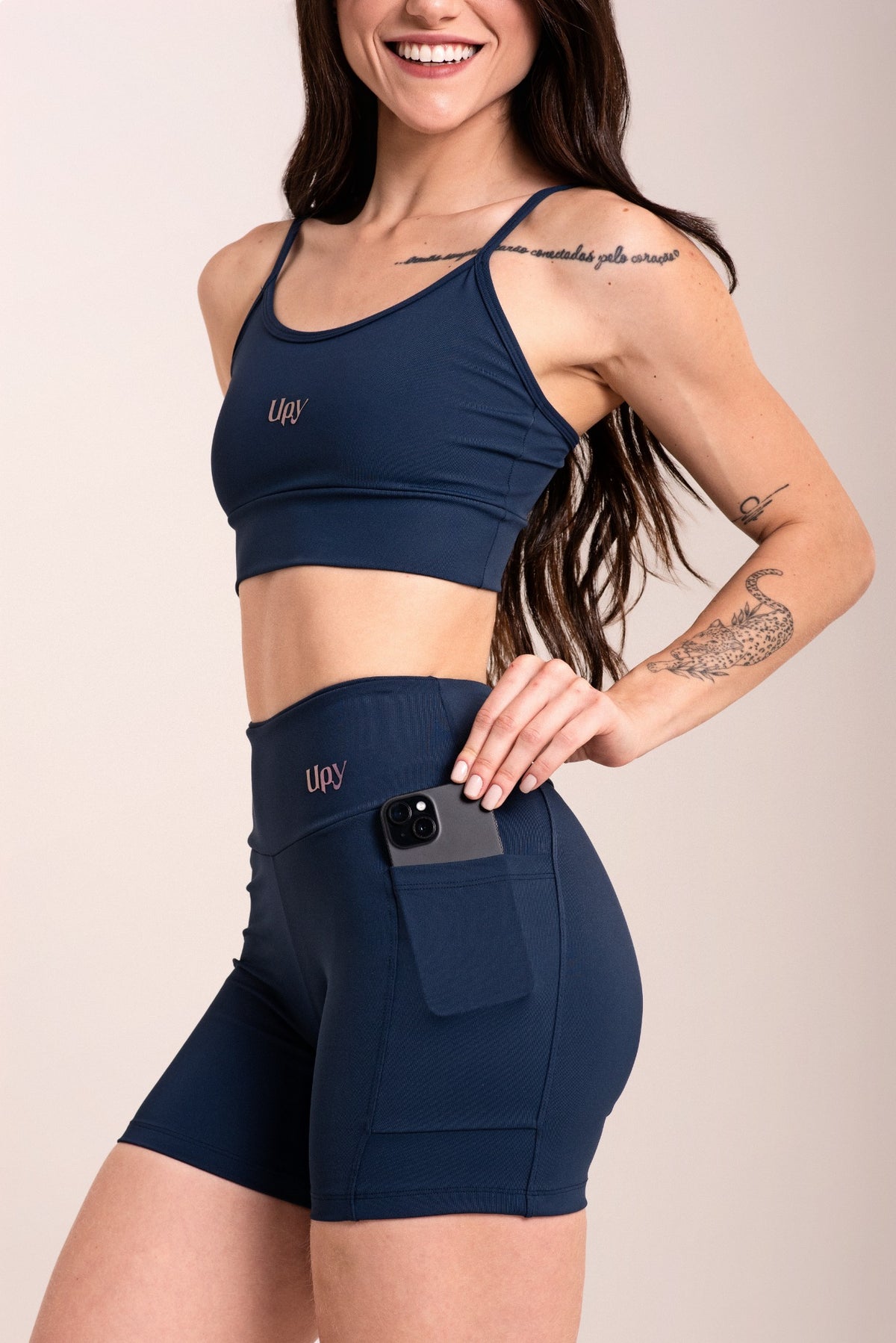 Short Fitness Poliamida Com Bolsos