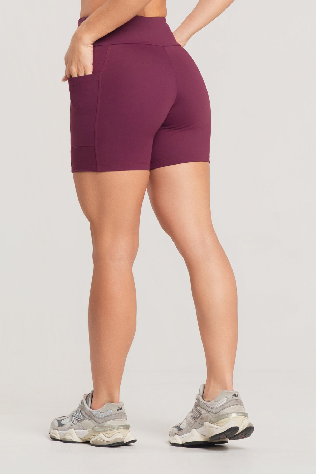 Short Fitness Poliamida Com Bolsos