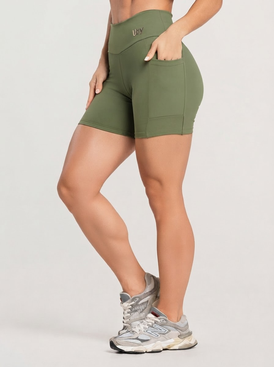 Short Fitness Poliamida Com Bolsos